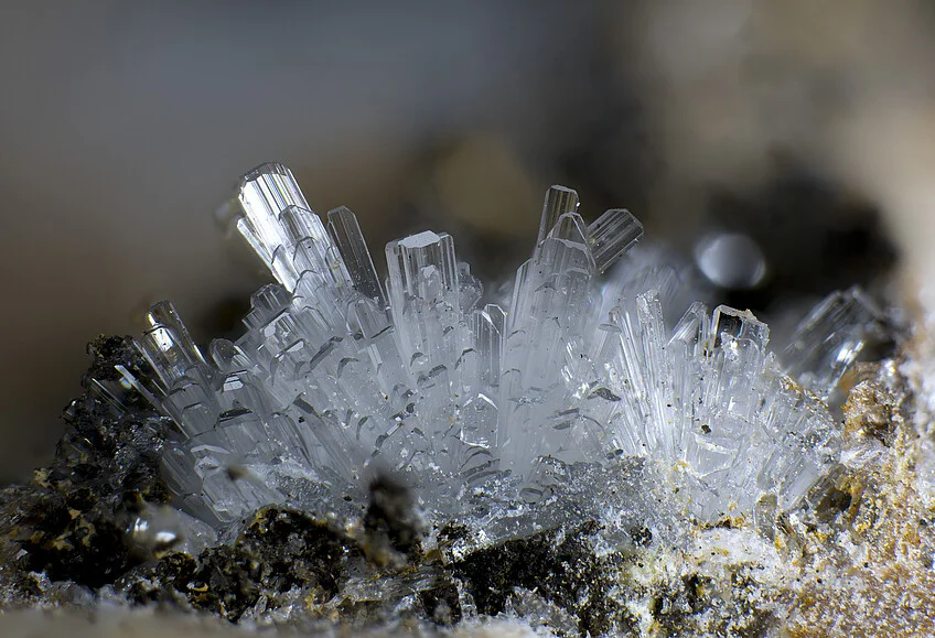 Hemimorfit Taşı