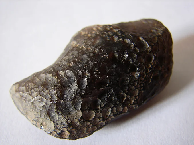 Obsidyen Taşı